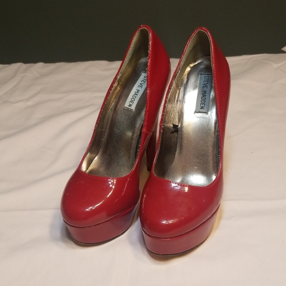 Steve madden RED shoes